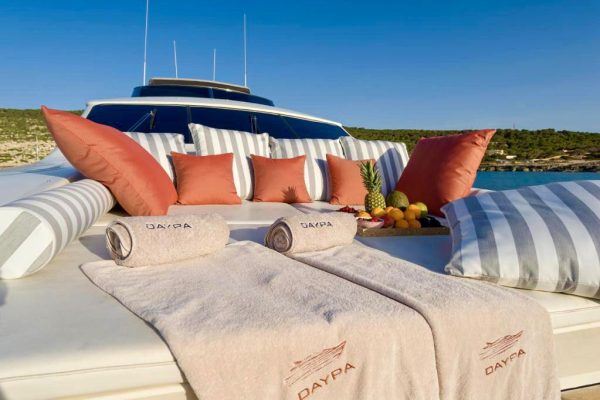Charter-yacht-Canados-80-My-Daypa-cruising-in-Ibiza-4
